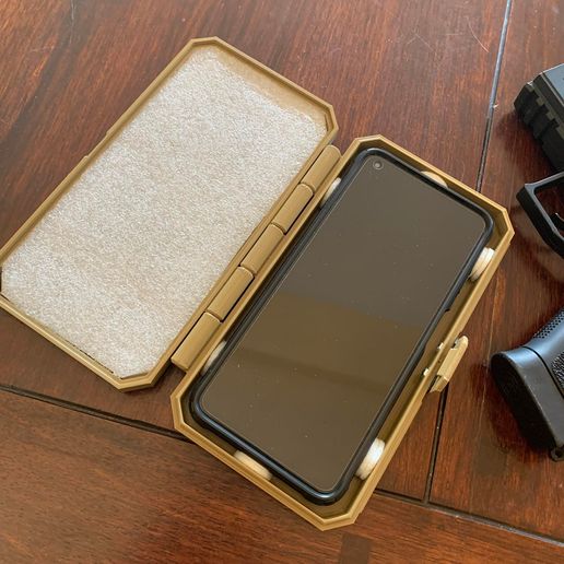 PHONE SHIELD COVER 3D model