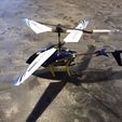 S107_Sitting.JPG Syma S107 Helicopter Landing Gear (skid replacement)
