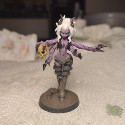 BroodLady