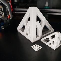 20180829_213444.jpg Fichier 3D gratuit rapide et facile minimaliste XYZ Cube 20mm・Design pour imprimante 3D à télécharger