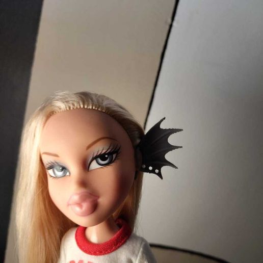 WhatsApp-Image-2025-06-05-at-20.12.18_bc368ed5.jpg bratz mermaid earrings