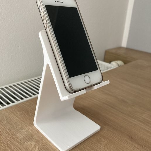 Free STL file Iphone stand・Design to download and 3D print・Cults