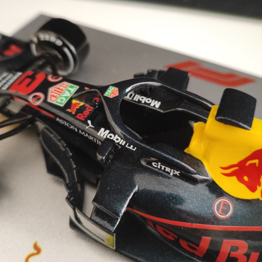 Captura-de-pantalla-2025-05-12-175850.png F1 AUTO RB 14 - 1:18