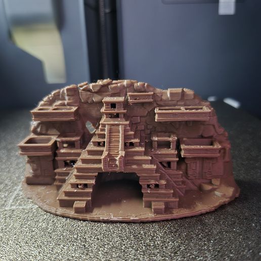 Maya temple pyramid - Monumental terrarium back wall