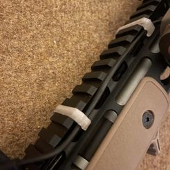 IMG_4634.jpg airsoft cable support