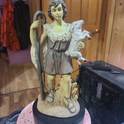 20230725_192025-1.jpg Fichier OBJ nativité Shepard・Modèle à télécharger et à imprimer en 3D