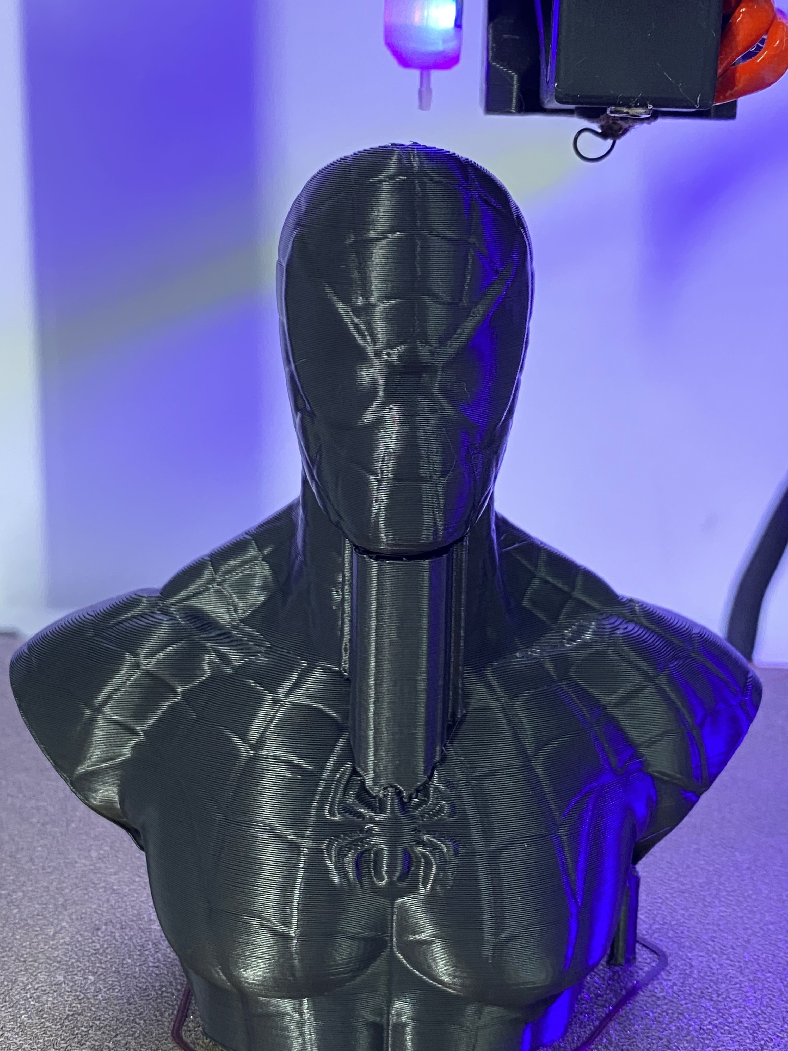 Распечатать в формате 3D работу File: Spiderman bust in STL digital ...