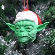 20221204_113824.jpg Yoda Christmas ornament