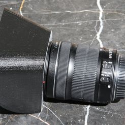 5X0A3901-18-135-normal.JPG Canon 18-135 STM lens hood reversible