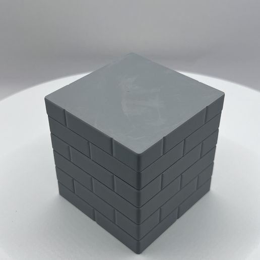 IMG_9216.jpg Boîte à briques avec couvercle