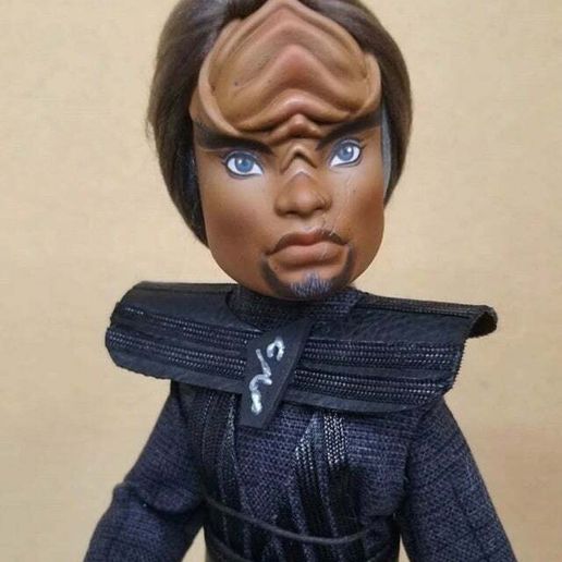 ad1bbd10.jpg Poupée Klingon au 1/3eme BJD version V2