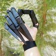 3.jpg Mechanische Hand_Gelenkfinger aus Knochen