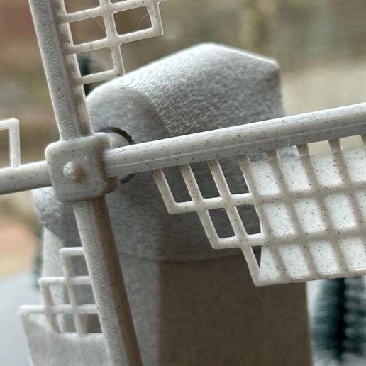 DutchWindmill3DPrinted-CenterDetail.jpeg Традиционная голландская ветряная мельница