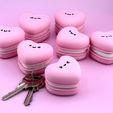IMG_0346.jpg Clicky heart macaron keychain
