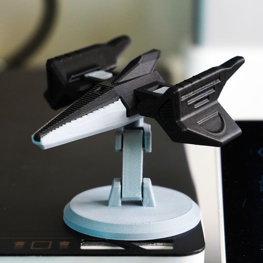 🗡️ Shadow Dagger - Spaceship Model Kit・ 3D File for 3D printing・Cults