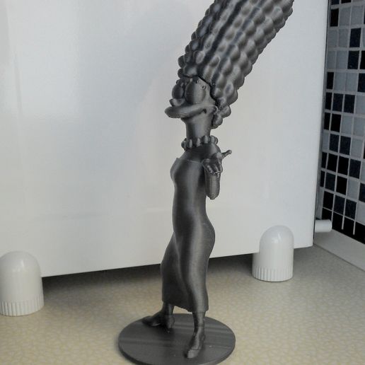 IMG_20151031_091307_517.jpg Marge Simpson