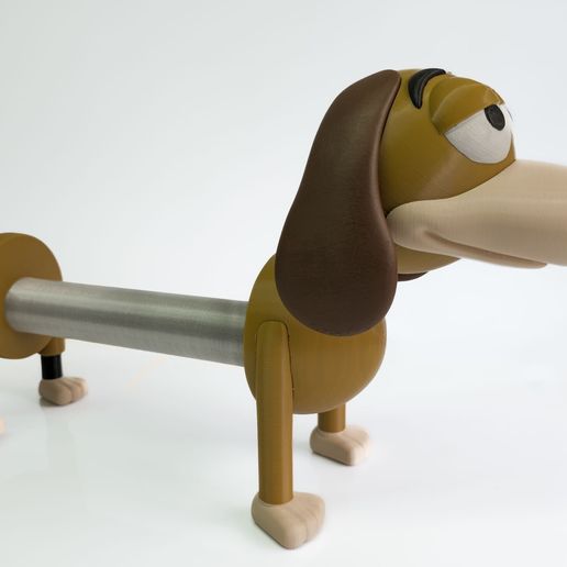dispenser-toy-story.jpg Slinky paper towel holder