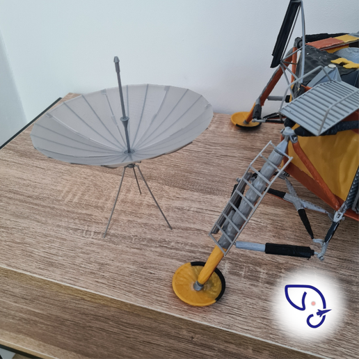 32.png Apollo 11 1/24th complete model