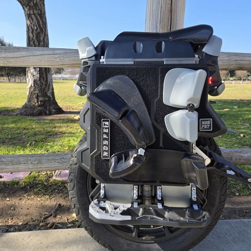 20250119_131531.jpg Nosfet EUC Badges