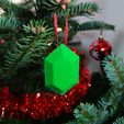 IMG_20211207_121817__01.jpg Fichier STL gratuit Zelda rupee Christmas ornament・Modèle à télécharger et à imprimer en 3D