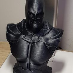 Eine weitere Batman-Büste (HD) Arkham