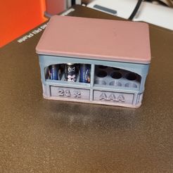 Batteriekaste-AAA1.jpg LucyPrint - 24x AAA battery box with lid