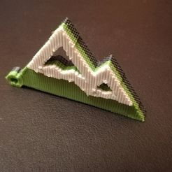 IMG_20180208_182247.jpg Mountain Keychain blocky with snow for multicolor
