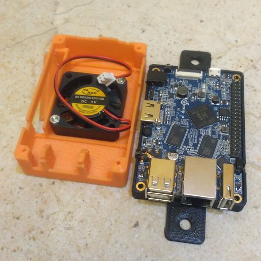 IMG_2019-05-25_023145.jpg Orange PI PC/PC2 Case (fan inside)