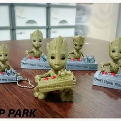 8cda81fc7ad906927144235dda5fdf15_preview_featured.jpg Free STL file Baby Groot 5-1 (Don't Push This Button)・3D printing idea to download