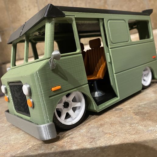 🚐 LOWRIDER MID SIXTIES STEP VAN SCALE 1/20・3D Print with the Flashforge ...