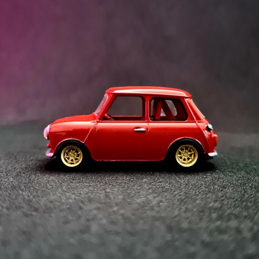 20240902_120212.jpg AUSTIN MINI COOPER MODEL KIT CAR