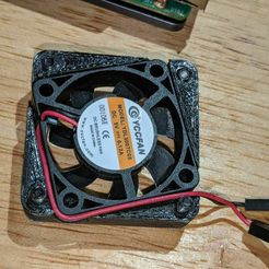 IMG_20200728_225623.jpg 30mm - 35mm fan adapter for Raspberry Pi 4 heatsink
