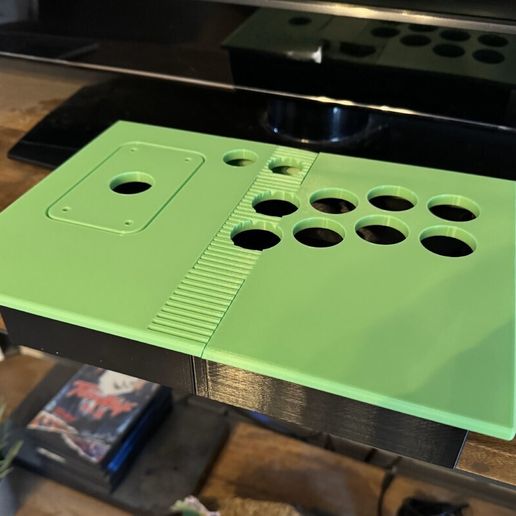 Arcade Joystick Box 8 Button Snap On Lid v2 - Smaller Bed