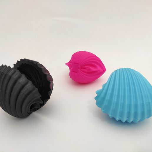 s-foto1.jpg Шкатулка из ракушек для украшений