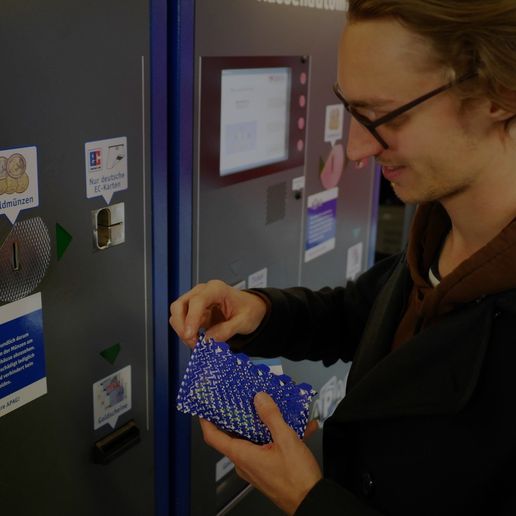 a7ee56745585a55a4703baadfbd9f5c1_display_large.JPG Carteira ChainMail - Impressão única!