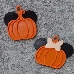 20221005_232342.jpg STL file Mickey and Minnie Pumpkin Key Ring・3D print design to download, Veinticuatrodeseos