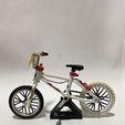 IMG_3923.jpeg Stand Finger BMX