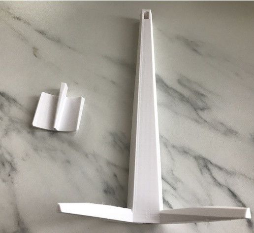 0139841fecbbb53046504436201a4c98_preview_featured.JPG Another Headphone Stand