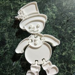 PXL_20221215_104534230.MP.jpg Snowman Fidget Articulated Kids Toy