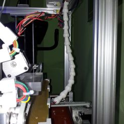 20130218_155032_display_large.jpg Free STL file Cable Chain snodabile・3D printer model to download