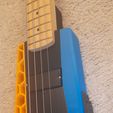 20240216_163300.jpg PLAinberger v1 - A 3D printed headless Bass Guitar