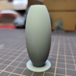 1.jpg Free STL file Oval Tube・3D printable model to download