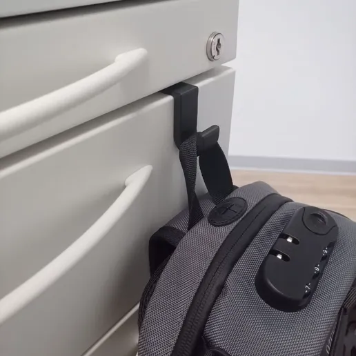 2024-05-30_8d0d1698d684e.webp Backpack Holder