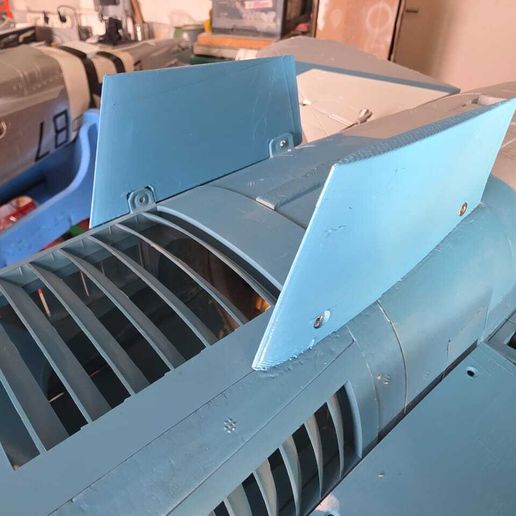 WhatsApp-Image-2025-06-18-at-9.25.10-AM-1.jpeg Freewing 90mm EDF F-16 V1&V2 ventral fin