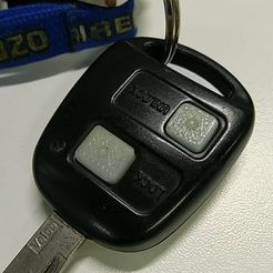 Chiave.jpg Toyota Yaris Key Button (lock, unlock)