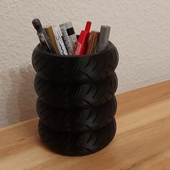 20220702_174220.jpg STL file Tire pen pencil can holder・3D printable model to download