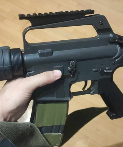 obraz_2024-10-20_222334445.png Carry Handle RIS Mounts