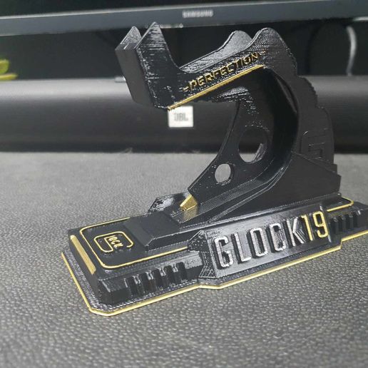 421087028_391289230522496_1678613149899748675_n.jpg Glock Stand V3