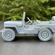 c_02.jpg Jeep Willys - detailed 1:35 scale model kit