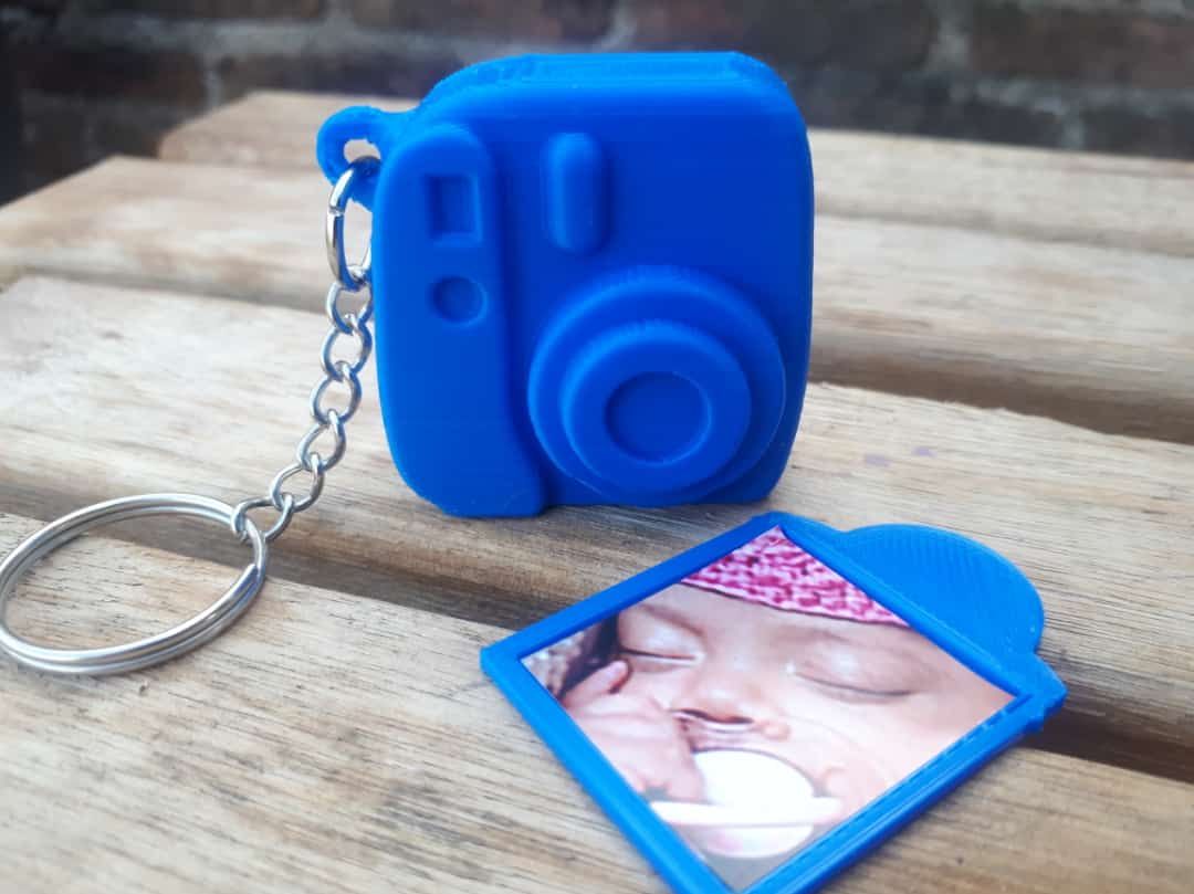 STL file photo camera with photo key chain・3D printing model to